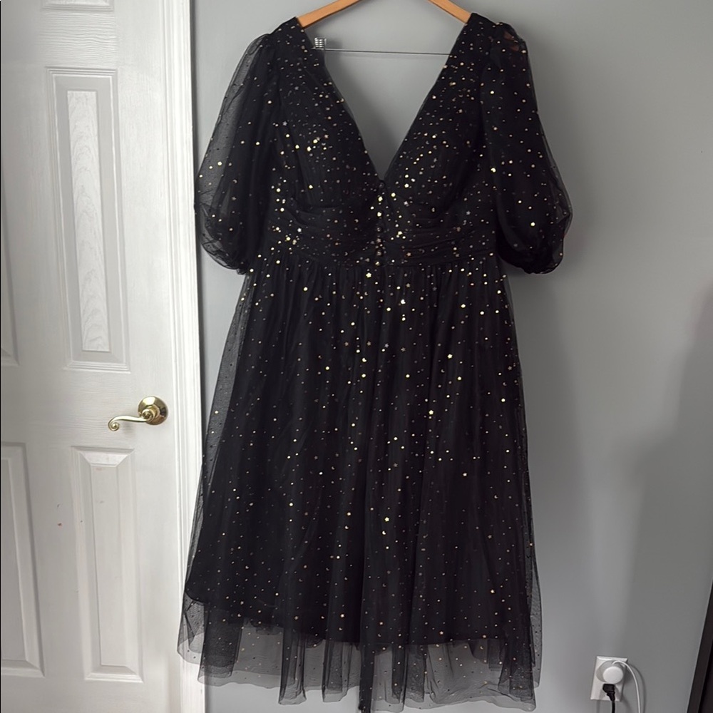 Witchy Tulle Midi Star Moon Sparkle Glitter V-Neck Dress Plus 22 Puffy Sleeves
